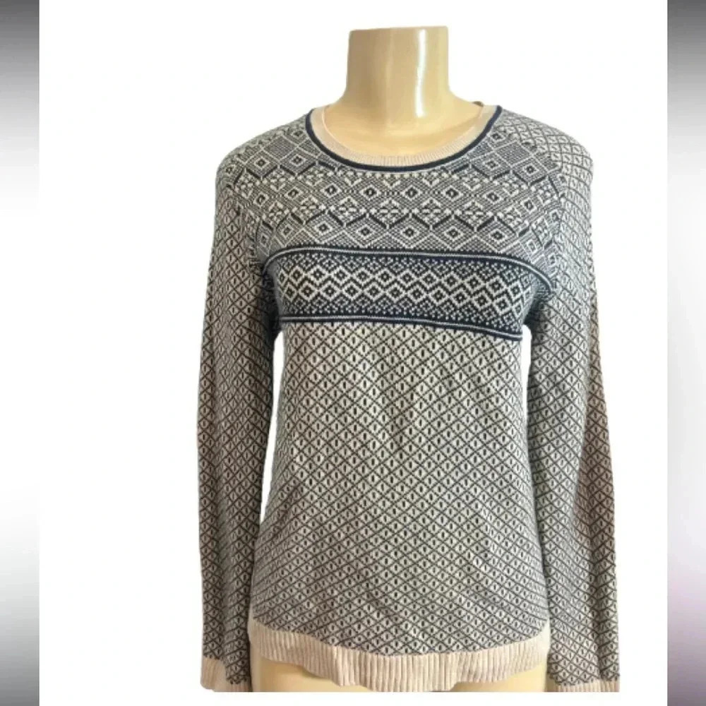 GAP SWEATER NAVY BLUE‎ & CREAM GRANDMA CORE CREWNECK LONG SLEE
